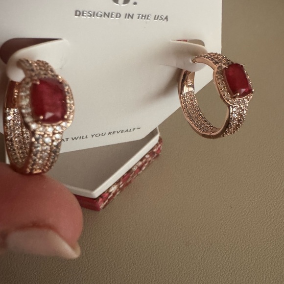 ✨ Bomb Party Endless Glimmering Hopes Earrings ✨ - Picture 2 of 6